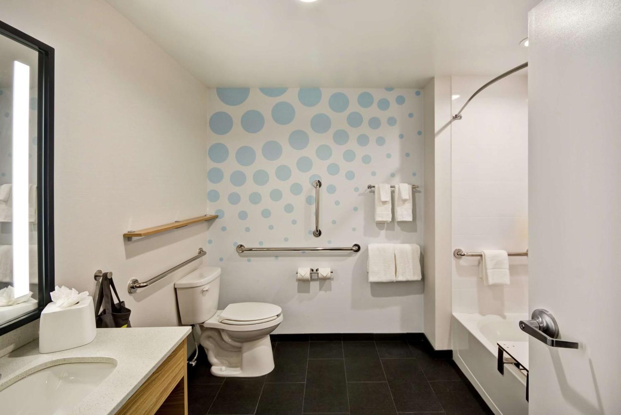 Tru By Hilton Denver, Pa Extérieur photo